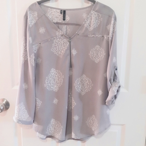 (M) Maurices Sheer Blouse Ptp20"×L26" - Picture 5 of 13